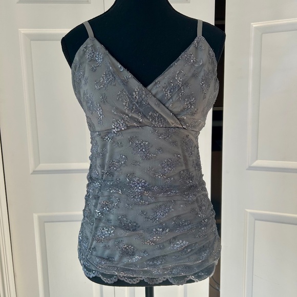 White House Black Market Grey Top with Silver Embroidery Size M - Picture 1 of 4